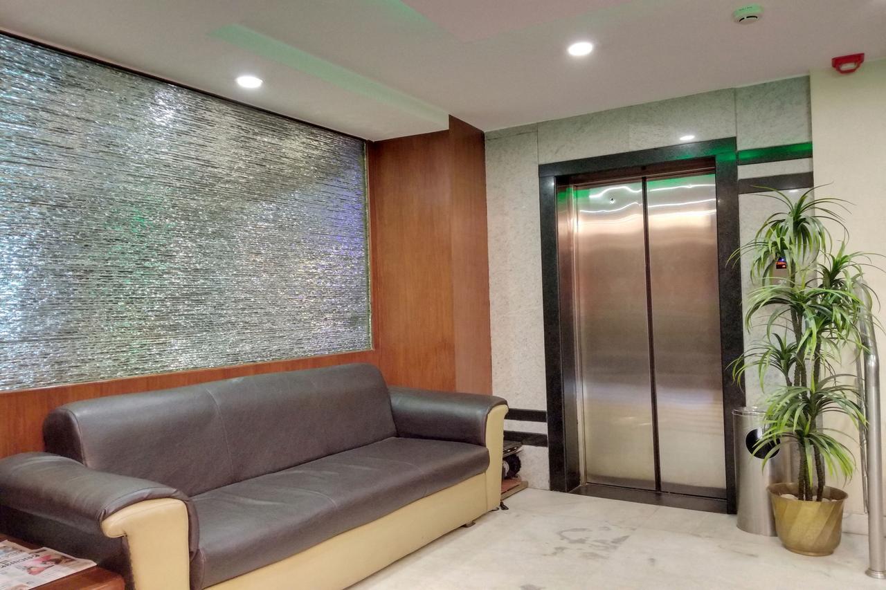 Oyo 6110 Thalassa Suites Bangalore Eksteriør billede