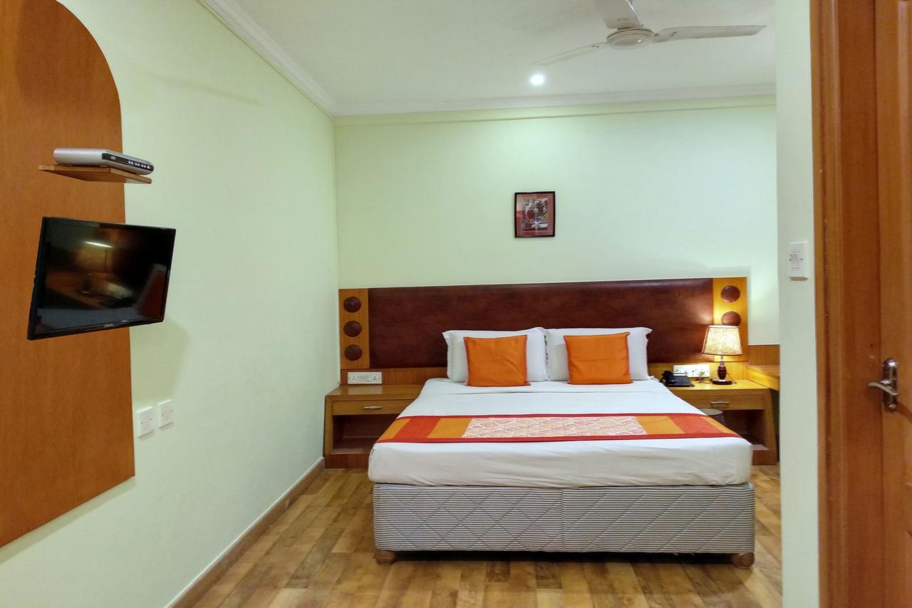 Oyo 6110 Thalassa Suites Bangalore Eksteriør billede