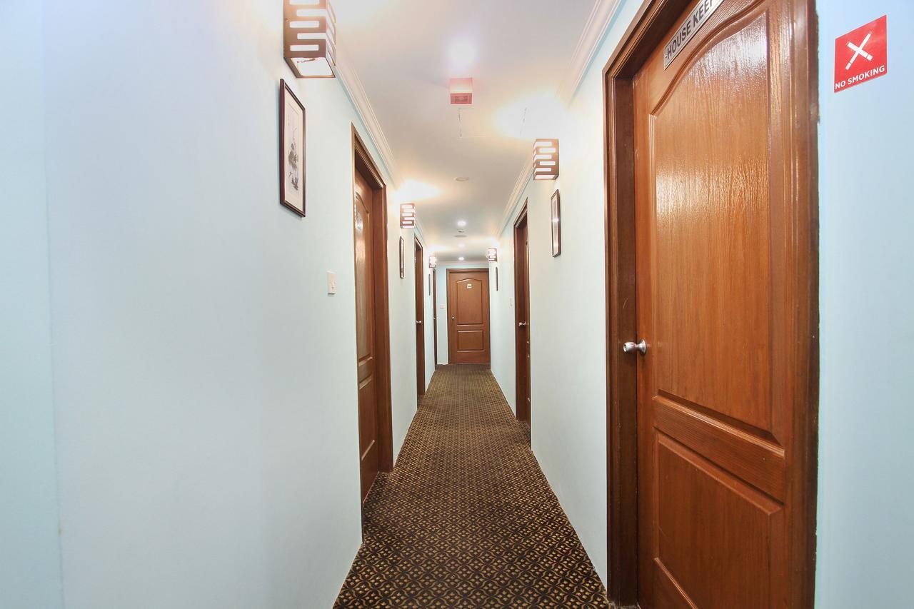 Oyo 6110 Thalassa Suites Bangalore Eksteriør billede